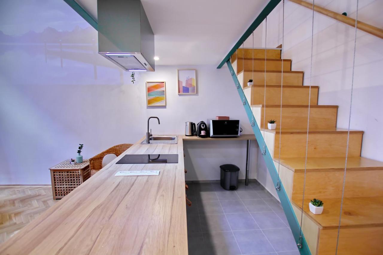 Awesome Budapest Downtown Studio W Balcony & Free Private Parking Exterior photo